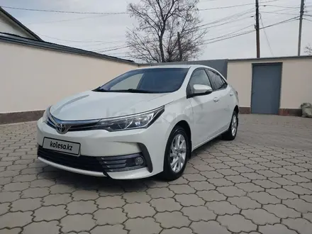 Toyota Corolla 2018 года за 8 700 000 тг. в Алматы