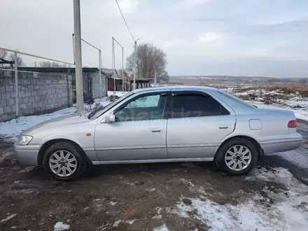 Toyota Camry 2001 года за 2 800 000 тг. в Талдыкорган – фото 3