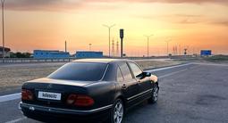 Mercedes-Benz E 230 1995 годаfor1 600 000 тг. в Астана – фото 2