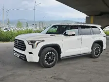 Toyota Sequoia, 2024
