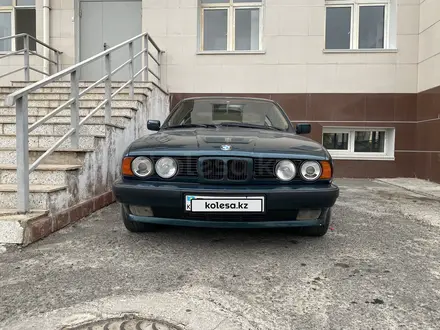 BMW 520 1992 года за 2 000 000 тг. в Туркестан – фото 3