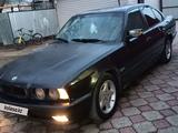 BMW 530 1995 года за 1 500 000 тг. в Актобе – фото 2