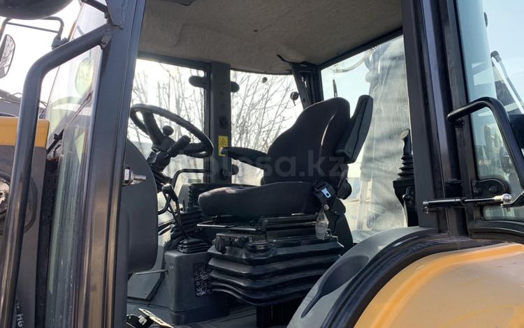 Mecalac TLB870 2023 г.