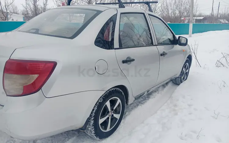 ВАЗ (Lada) Granta 2190 2013 годаfor1 500 000 тг. в Актобе