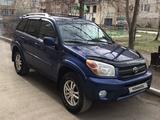 Toyota RAV4 2004 года за 5 900 000 тг. в Караганда