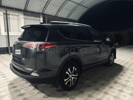 Toyota RAV4 2016 года за 5 600 000 тг. в Актау – фото 9