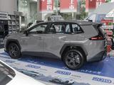 Toyota RAV4 Luxe+ 2025 года за 19 700 000 тг. в Астана – фото 4