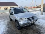 Chevrolet Niva 2007 годаfor1 300 000 тг. в Уральск – фото 2