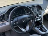 Hyundai Elantra 2019 года за 7 900 000 тг. в Алматы – фото 5