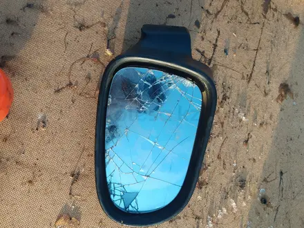 Зеркала с повреждениями за 3 000 тг. в Караганда – фото 2