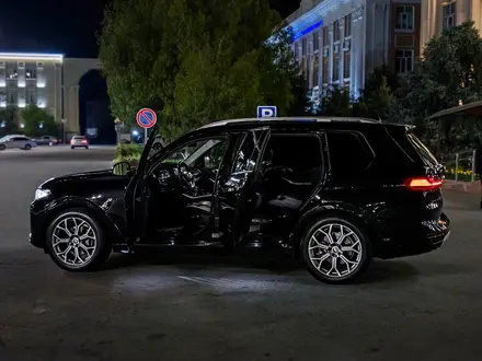 BMW X7 2021 года за 35 000 000 тг. в Алматы – фото 8
