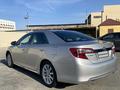 Toyota Camry 2014 года за 6 600 000 тг. в Уральск – фото 2