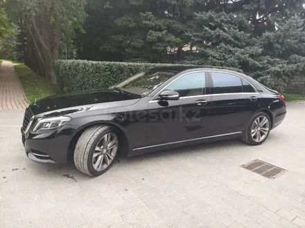 Mercedes-Benz S 500 2013 года за 23 000 000 тг. в Алматы – фото 2