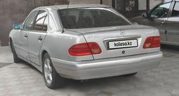 Mercedes-Benz E 280 1998 годаfor2 800 000 тг. в Айтеке би – фото 5