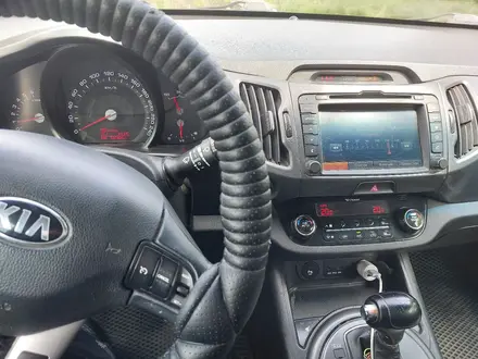 Kia Sportage 2013 года за 6 500 000 тг. в Уральск – фото 3