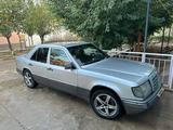 Mercedes-Benz E 200 1990 годаүшін1 000 000 тг. в Туркестан