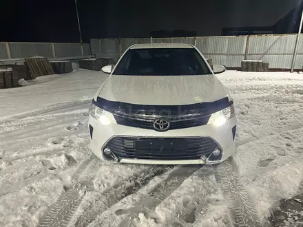 Toyota Camry 2017 года за 12 000 000 тг. в Караганда