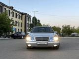 Mercedes-Benz E 200 1997 года за 2 500 000 тг. в Балхаш