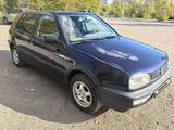 Volkswagen Golf 1997 года за 1 800 000 тг. в Экибастуз – фото 2