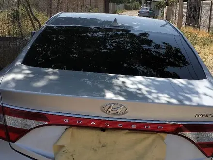 Hyundai Grandeur 2011 года за 8 100 000 тг. в Тараз – фото 2