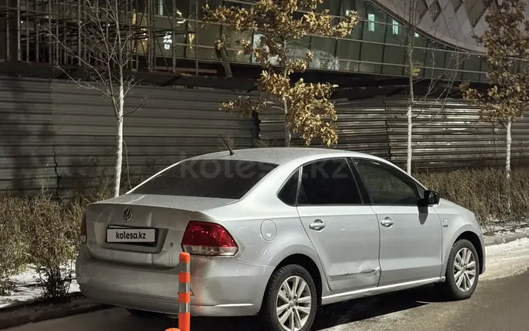 Volkswagen Polo 2014 годаүшін3 800 000 тг. в Актобе