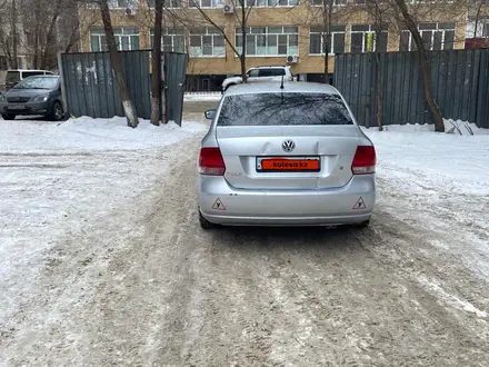 Volkswagen Polo 2014 года за 3 800 000 тг. в Актобе – фото 3