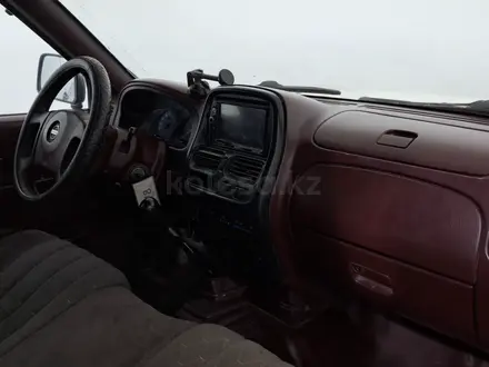 Nissan NP300 2007 года за 1 390 000 тг. в Астана – фото 14