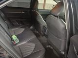 Toyota Camry 2018 года за 12 300 000 тг. в Алматы – фото 4