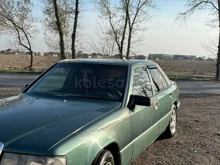 Mercedes-Benz E 230 1990 года за 1 500 000 тг. в Алматы – фото 3