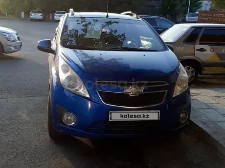 Chevrolet Spark 2011 года за 3 100 000 тг. в Шымкент – фото 2