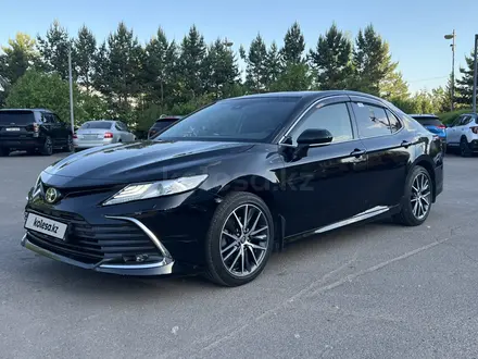 Toyota Camry 2023 года за 16 800 000 тг. в Астана – фото 11