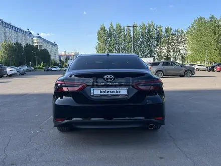 Toyota Camry 2023 года за 16 800 000 тг. в Астана – фото 18