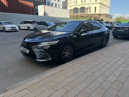 Toyota Camry 2023 года за 16 800 000 тг. в Астана – фото 24