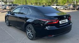Toyota Camry 2023 годаүшін16 800 000 тг. в Астана – фото 2