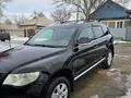 Volkswagen Touareg 2008 года за 6 399 000 тг. в Алматы – фото 2