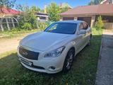Infiniti Q70 2014 года за 10 200 000 тг. в Астана – фото 2