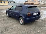 Volkswagen Golf 1995 года за 1 200 000 тг. в Айтеке би – фото 4