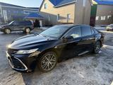 Toyota Camry 2023 годаүшін19 500 000 тг. в Экибастуз – фото 4