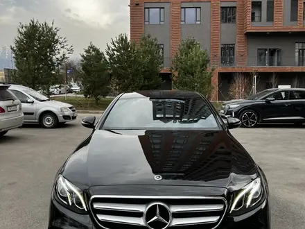 Mercedes-Benz E 200 2018 года за 19 700 000 тг. в Алматы – фото 2