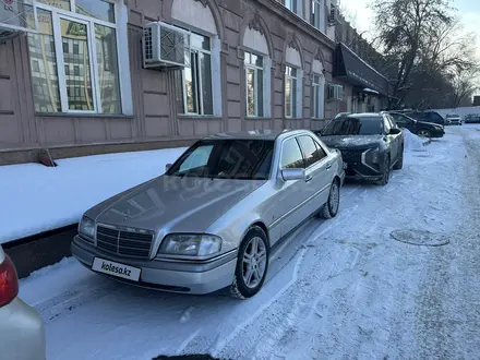 Mercedes-Benz C 280 1997 года за 3 200 000 тг. в Алматы