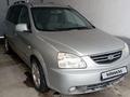 Kia Carens 2003 годаfor3 200 000 тг. в Шымкент