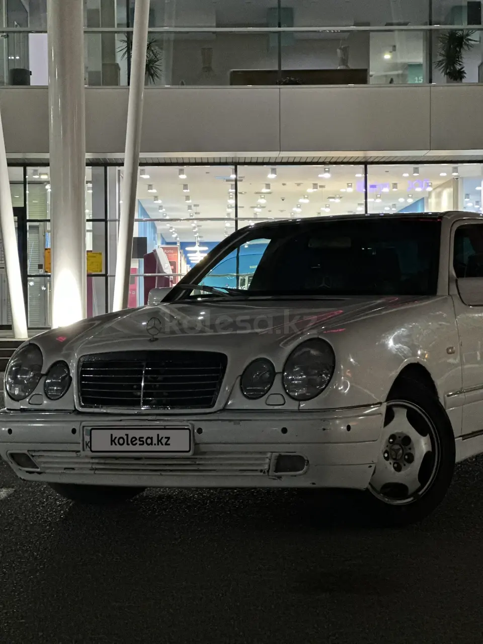 Mercedes-Benz E-Class, 1997