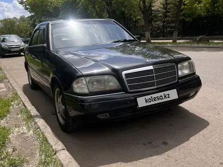 Mercedes-Benz C 280 1995 года за 2 000 000 тг. в Астана