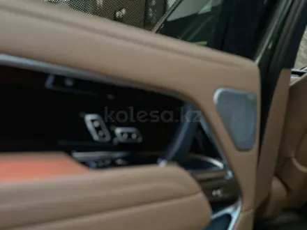 Land Rover Range Rover 2022 года за 120 000 000 тг. в Алматы – фото 14