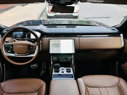 Land Rover Range Rover 2022 года за 120 000 000 тг. в Алматы – фото 22