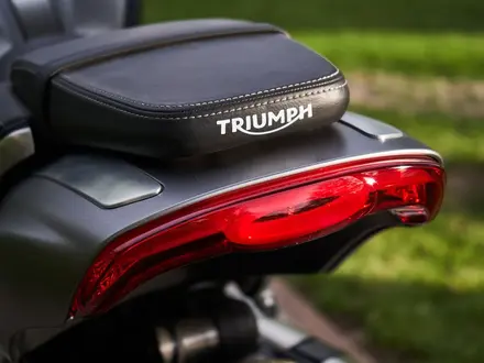 Triumph  Rocket III 2022 года за 15 500 000 тг. в Алматы – фото 4