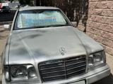 Mercedes-Benz E 280 1994 годаfor2 350 000 тг. в Алматы