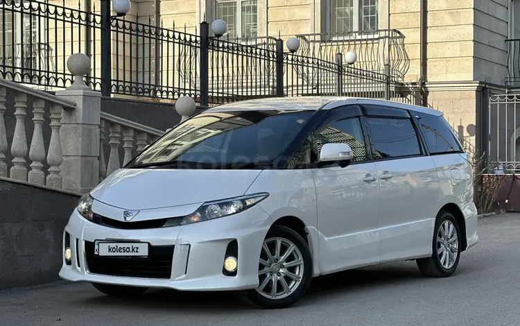 Toyota Estima 2013 года за 8 450 000 тг. в Караганда