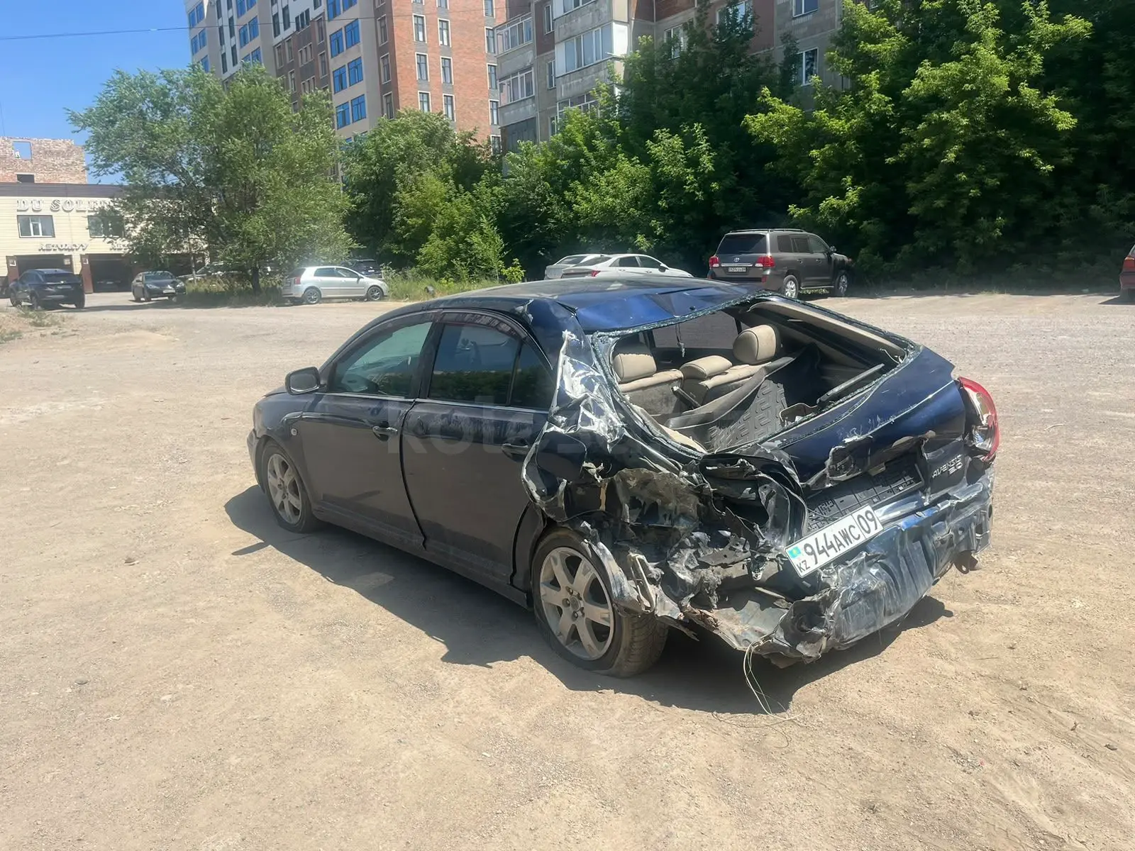 Toyota Avensis, 2003