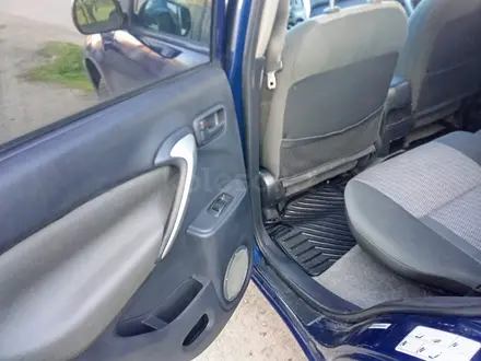 Toyota RAV4 2004 года за 4 900 000 тг. в Алматы – фото 24